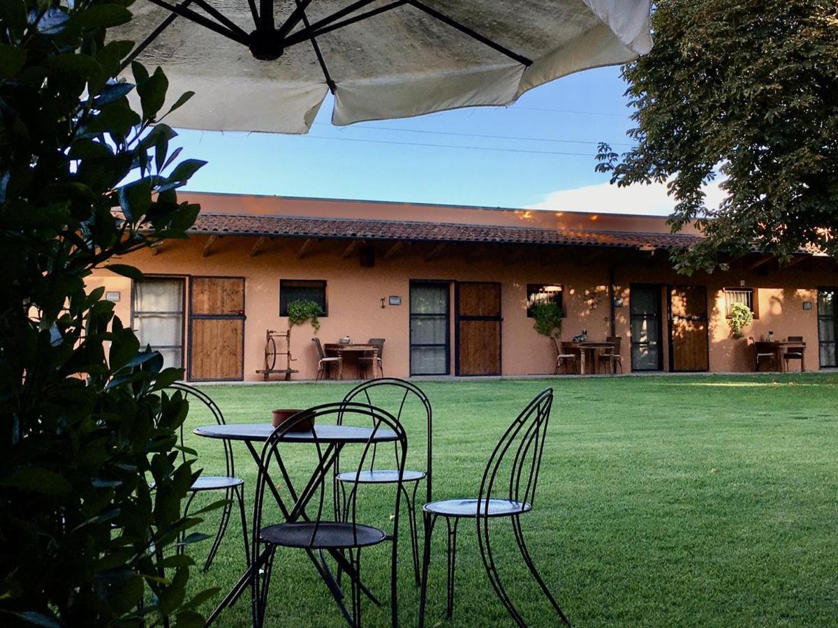Societa Agricola Le More Agriturismo La Dondina Budrio  Ngoại thất bức ảnh