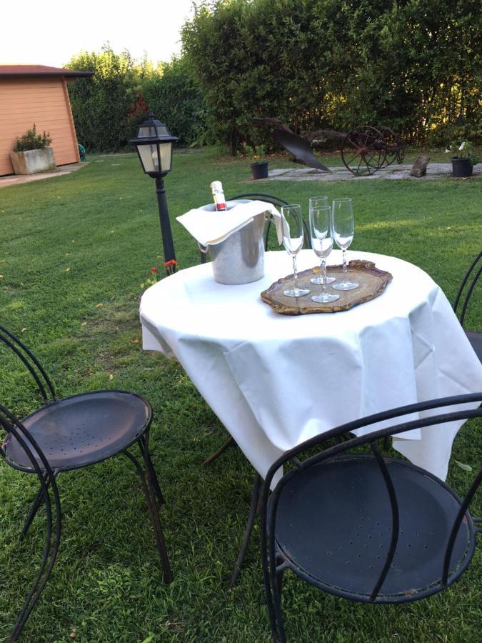 Societa Agricola Le More Agriturismo La Dondina Budrio  Ngoại thất bức ảnh